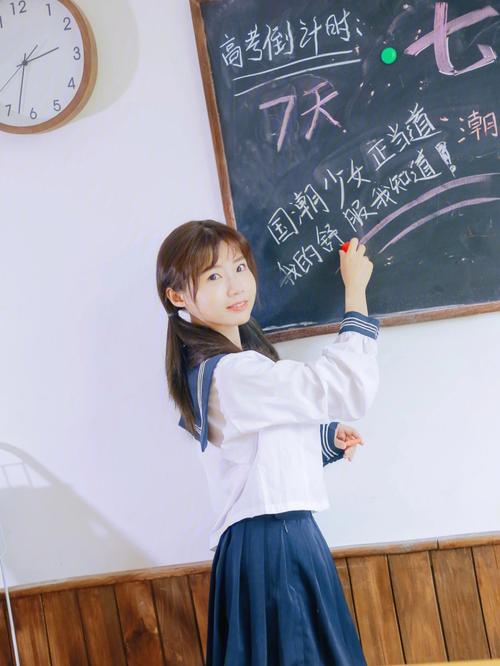 新澳正版资料大全免費和换下课铃学生大哭与换下课铃学生大哭视频