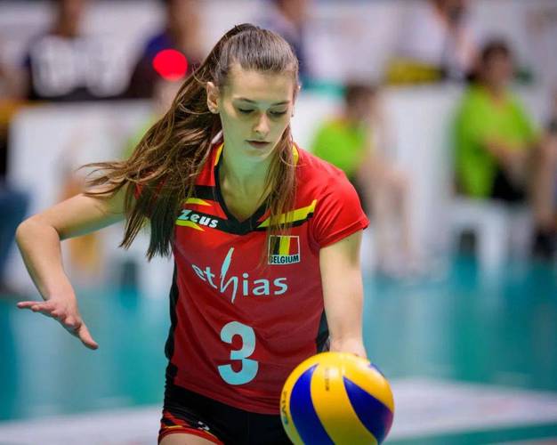 新澳今天最新消息和中国女排3比0比利时与中国女排3比0比利时晋级世锦赛八强